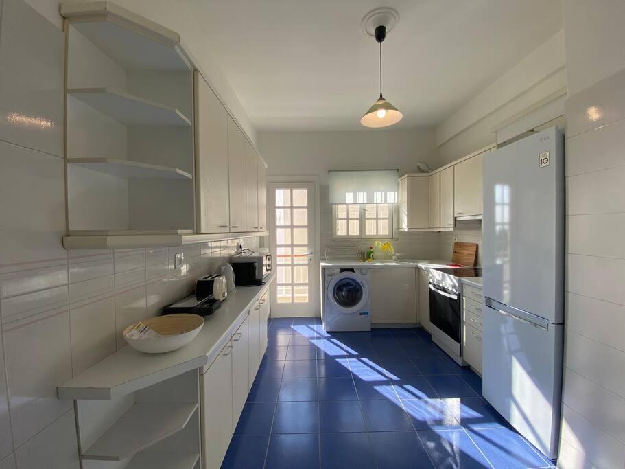2-Bedroom Apartment In Athina Athens Luaran gambar