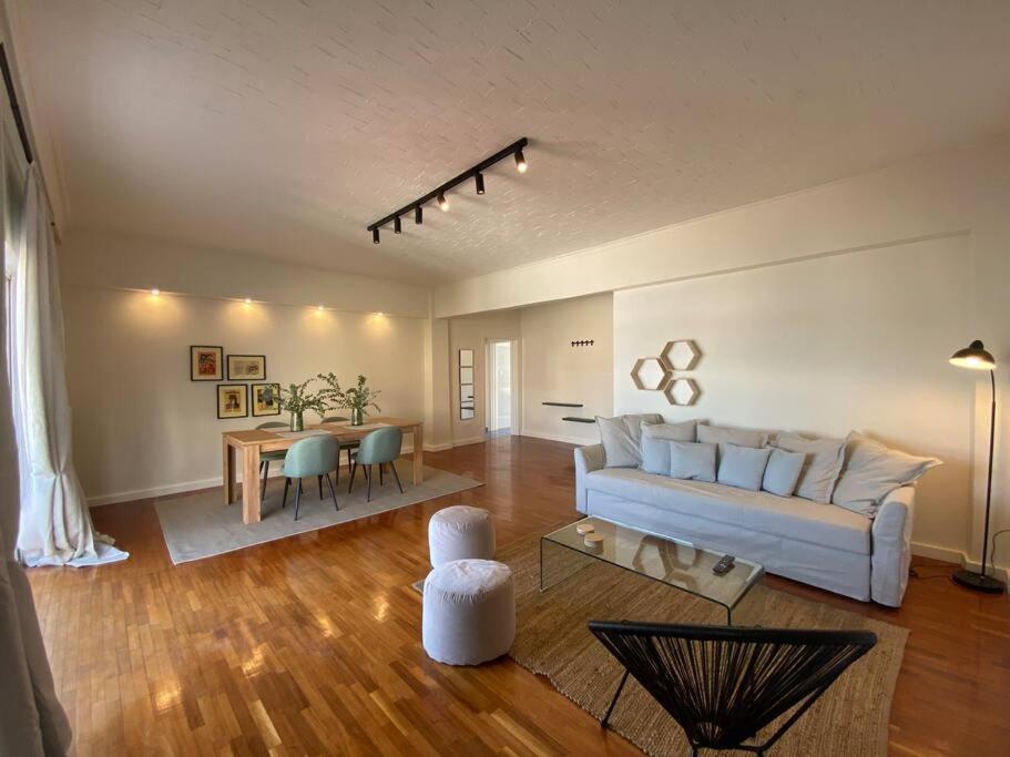 2-Bedroom Apartment In Athina Athens Luaran gambar